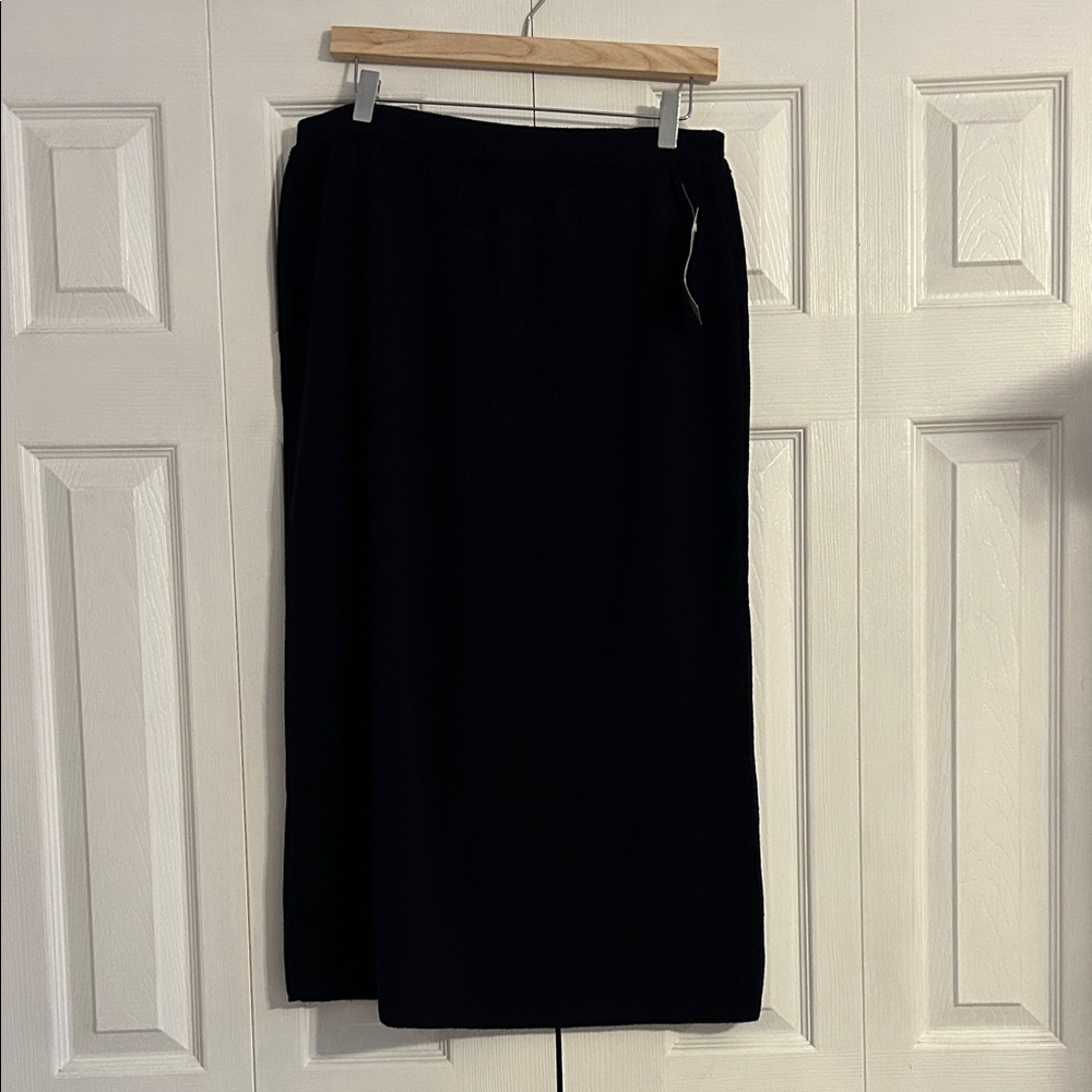 Adolfo Classic Navy Skirt